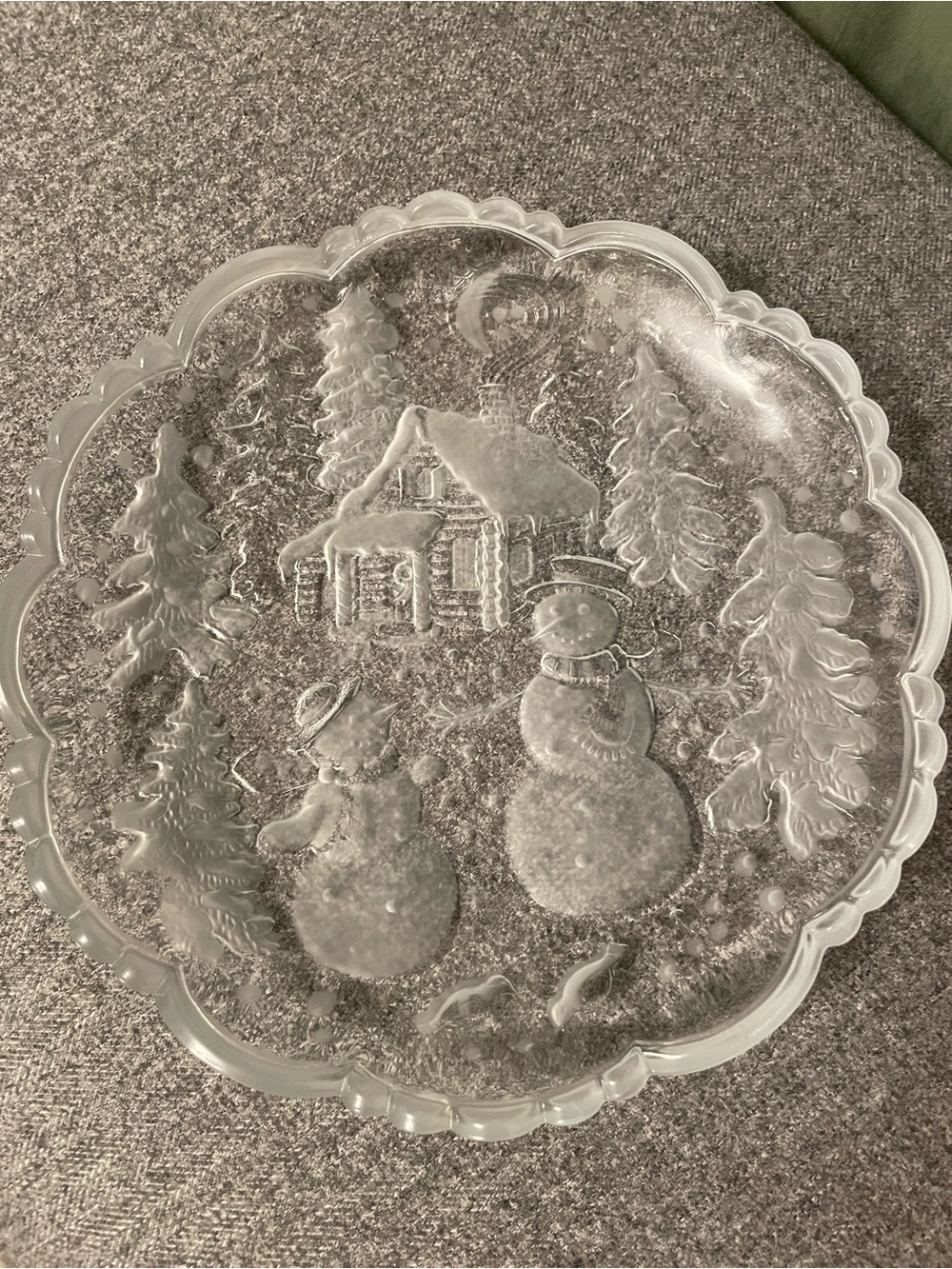 MIKASA Winter Christmas Snowmen Glass Serving Plate Snowy Landscape Like New